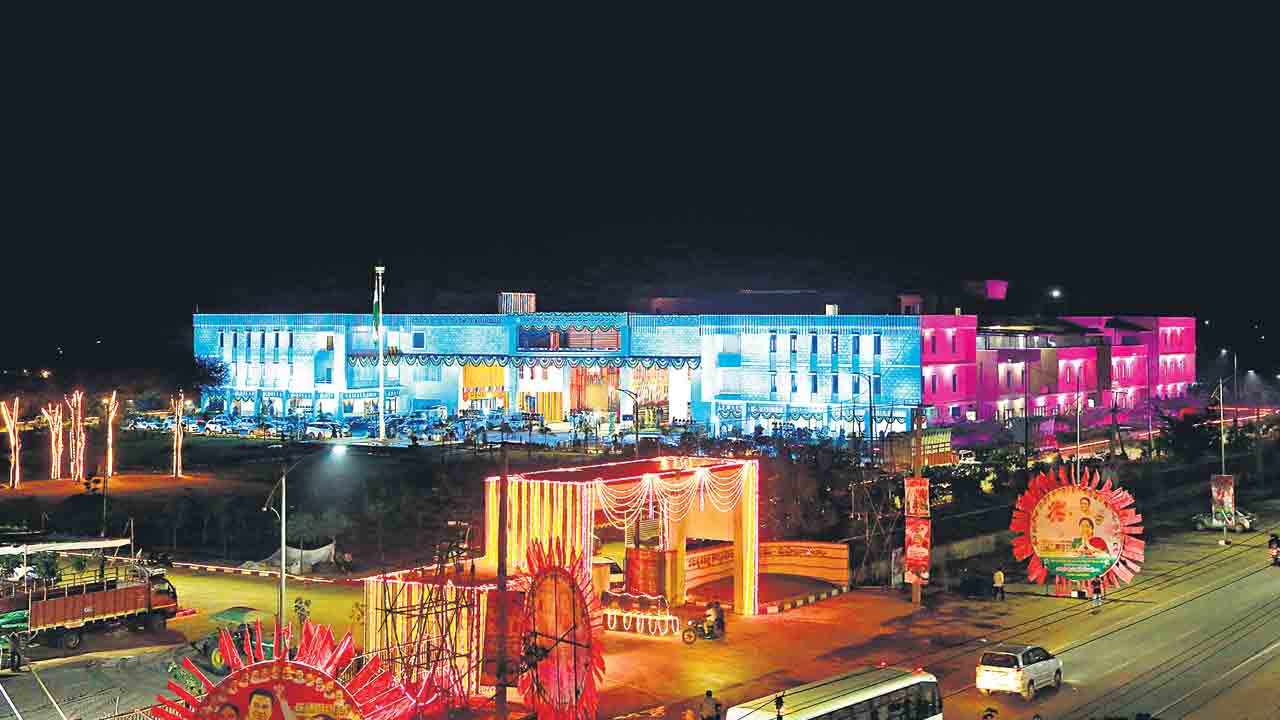 నేడు మరో రెండు నూతన కలెక్టరేట్లను ప్రారంభించనున్న సీఎం కేసీఆర్‌