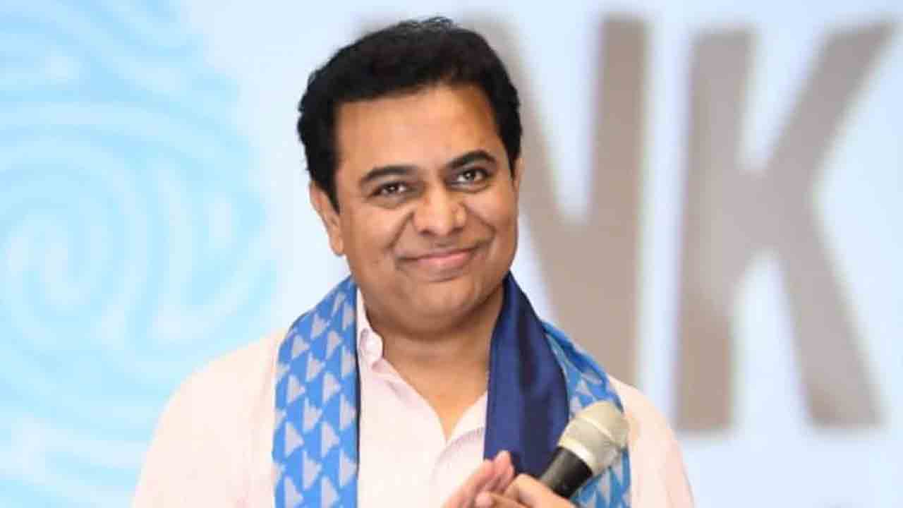 వరల్డ్ టాప్ 30 ఇన్ఫ్లూయన్సర్స్ లిస్ట్లో కేటీఆర్.. ప్రపంచ స్థాయిలో సత్తా చాటిన యువనేత