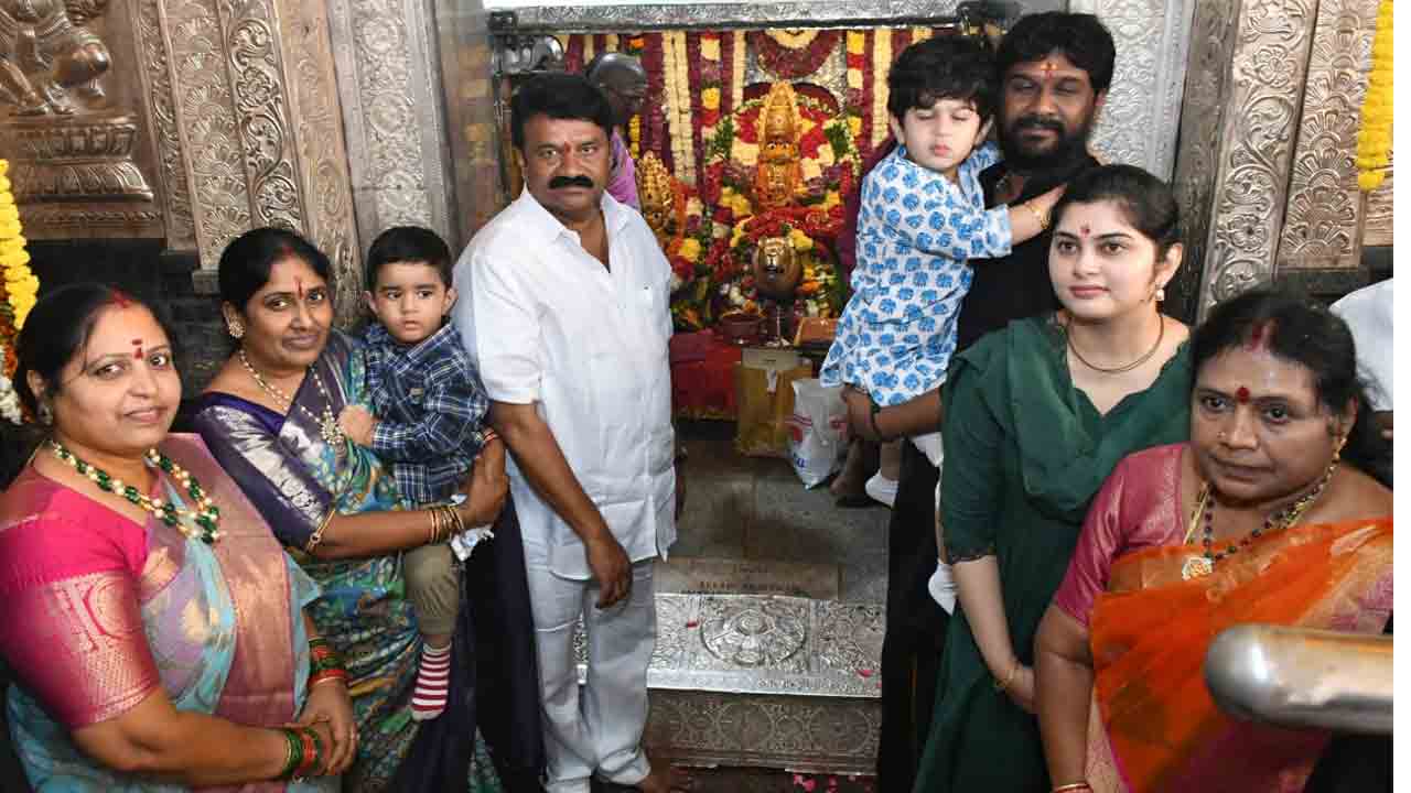 నిరుద్యోగ యువతకు కానుకగా ఉద్యోగాల భర్తీ : మంత్రి తలసాని