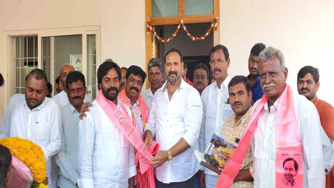 బీఆర్‌ఎస్‌పై భరోసాతోనే పార్టీలో చేరికలు