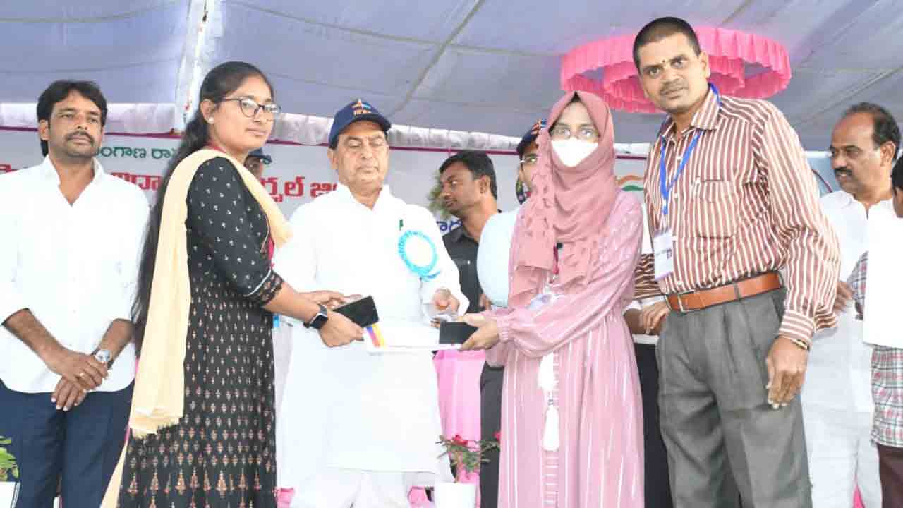 రాష్ట్రస్థాయి సైన్స్‌ఫెయిర్‌లో మనోళ్ల ప్రతిభ