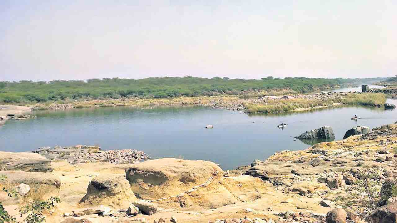 సింగరేణి ఫ్లోటింగ్‌ సోలార్‌ ప్లాంట్‌