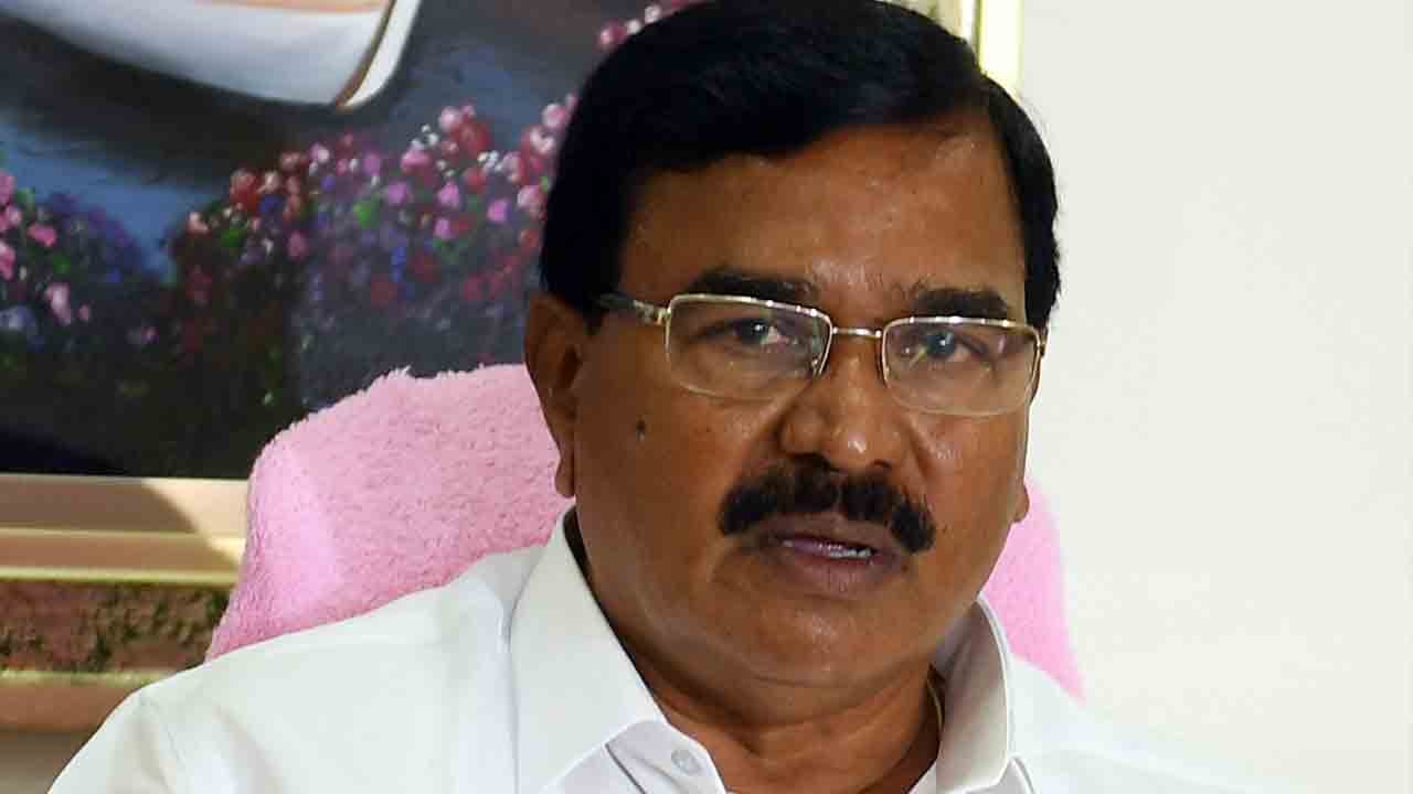 Minister Niranjan Reddy | కేసీఆర్‌ను ఎదుర్కోలేక కవితపై కక్షపూరిత‌ కేసులు : మంత్రి నిరంజ‌న్ రెడ్డి