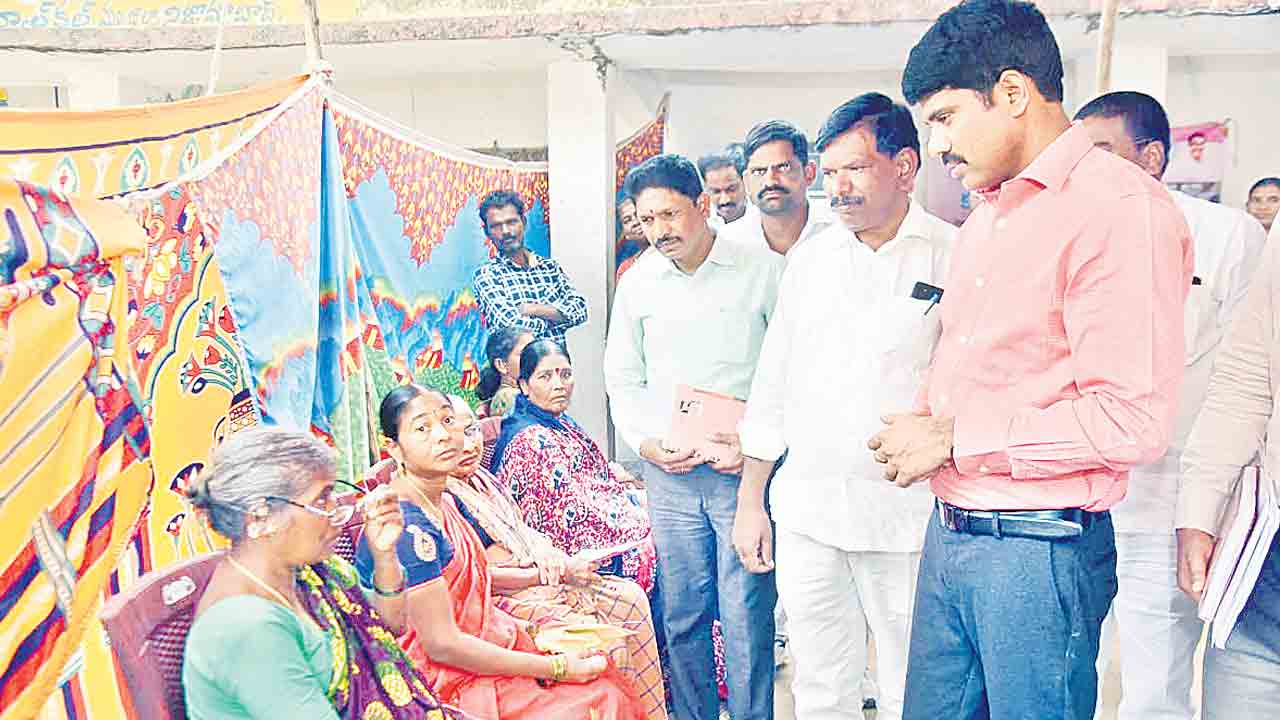 ఇంటింటా కంటి వెలుగు