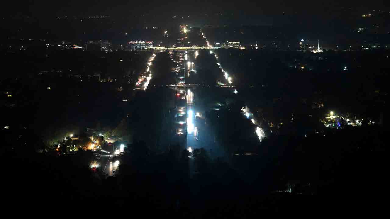 చీకట్లో పాకిస్థాన్‌