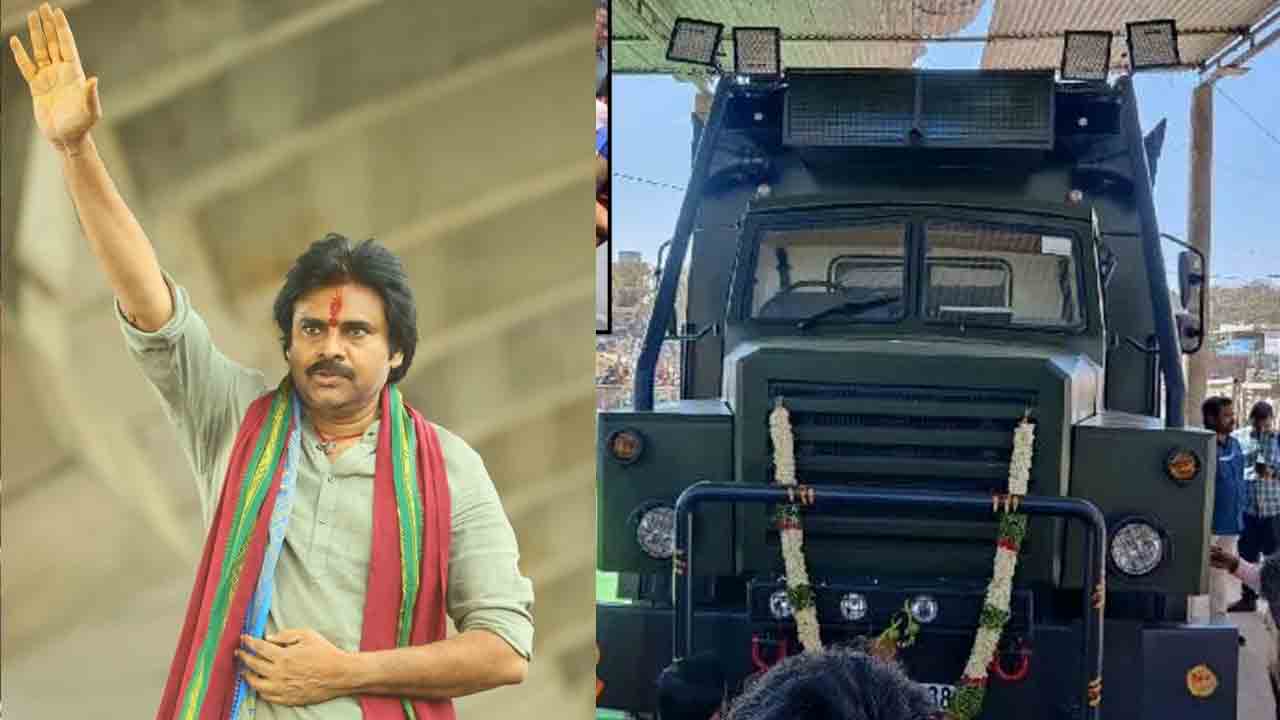 కనకదుర్గమ్మ సన్నిధిలో పవన్‌ కల్యాణ్‌ పూజలు