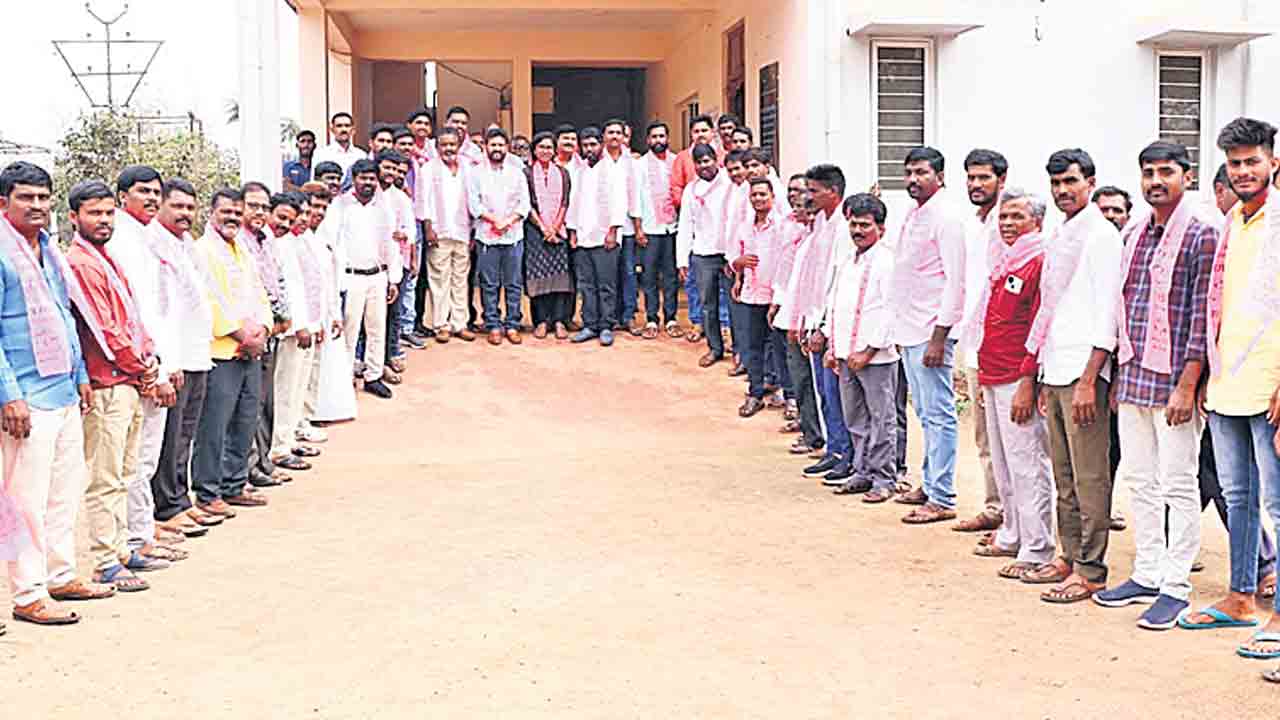 బీఆర్‌ఎస్‌తోనే బంగారు భవిష్యత్తు