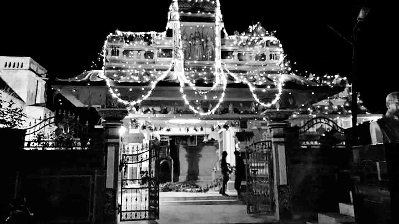 సరస్వతీ నమస్తుభ్యం