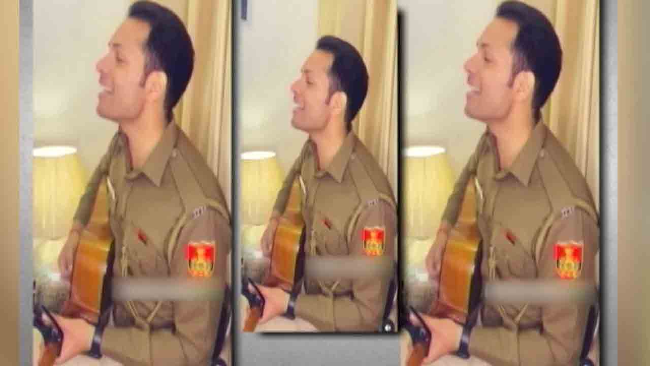 Viral Video | గిటార్‌ వాయిస్తూ కానిస్టేబుల్ మధుర గానం.. నెటిజన్‌లు ఫిదా