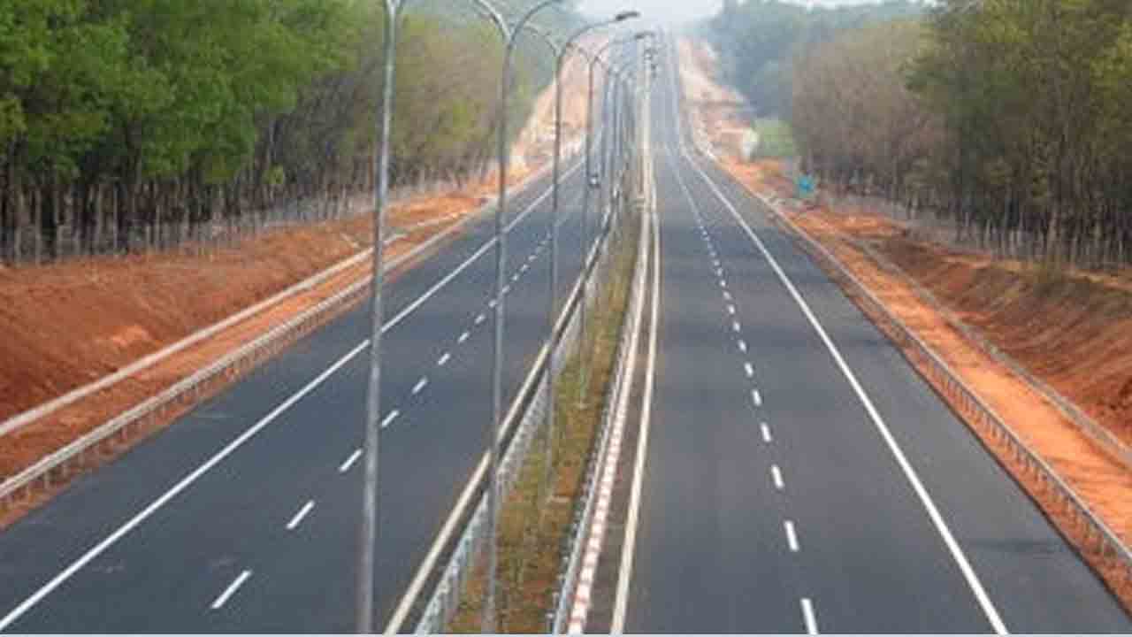 మౌలిక సదుపాయాల్లో రారాజు తెలంగాణ..