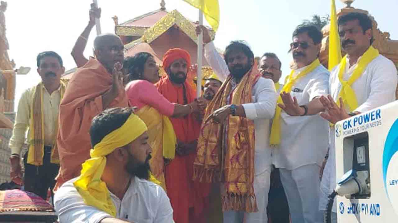 తెలంగాణ పథకాలు కర్ణాటకలో అమలు చేయాలి : మంత్రి శ్రీనివాస్‌గౌడ్‌