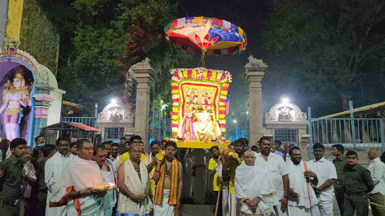 Srisailam ఁ శ్రీశైల మల్లన్నకు వార్షిక ఆరుద్రోత్సవ పూజలు