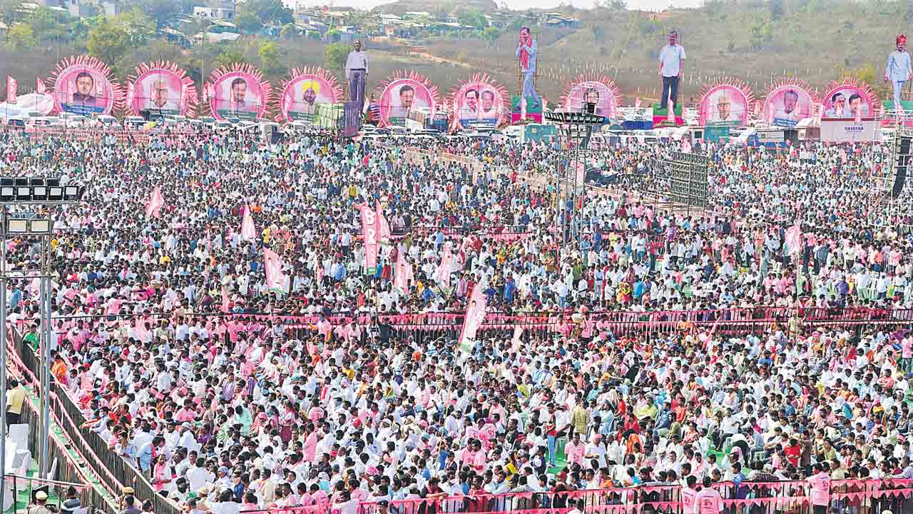 ఖమ్మంలో జనమే సాక్ష్యం