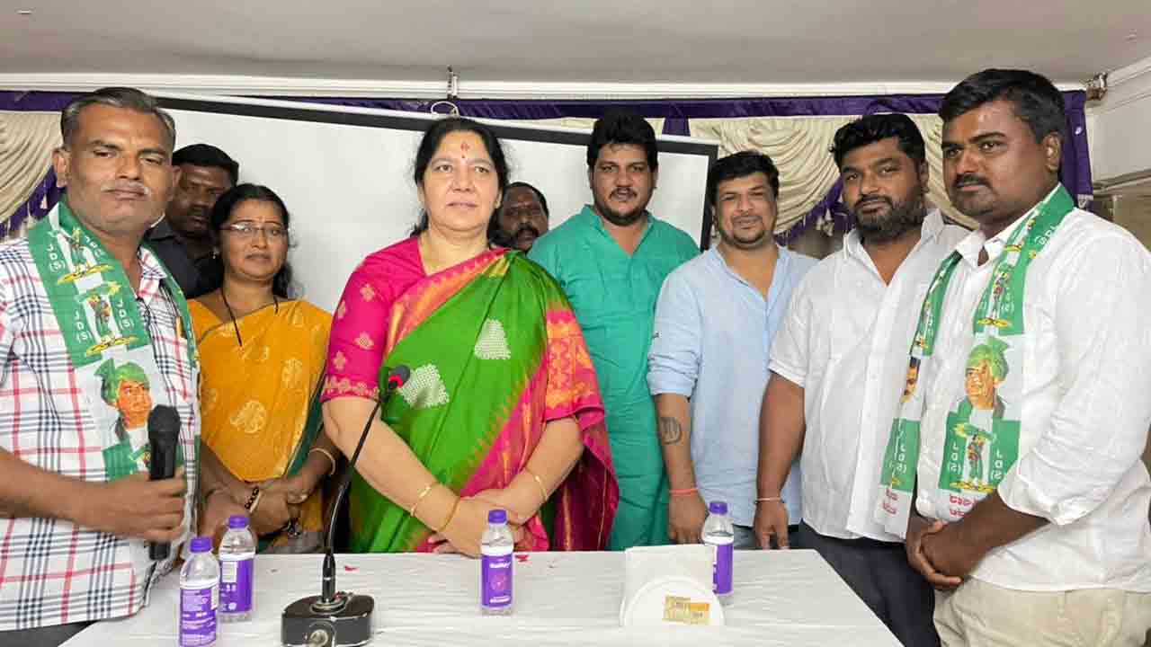 కేంద్రంలో రాబోయేది రైతుల ప్రభుత్వమే : మంత్రి సత్యవతి రాథోడ్‌