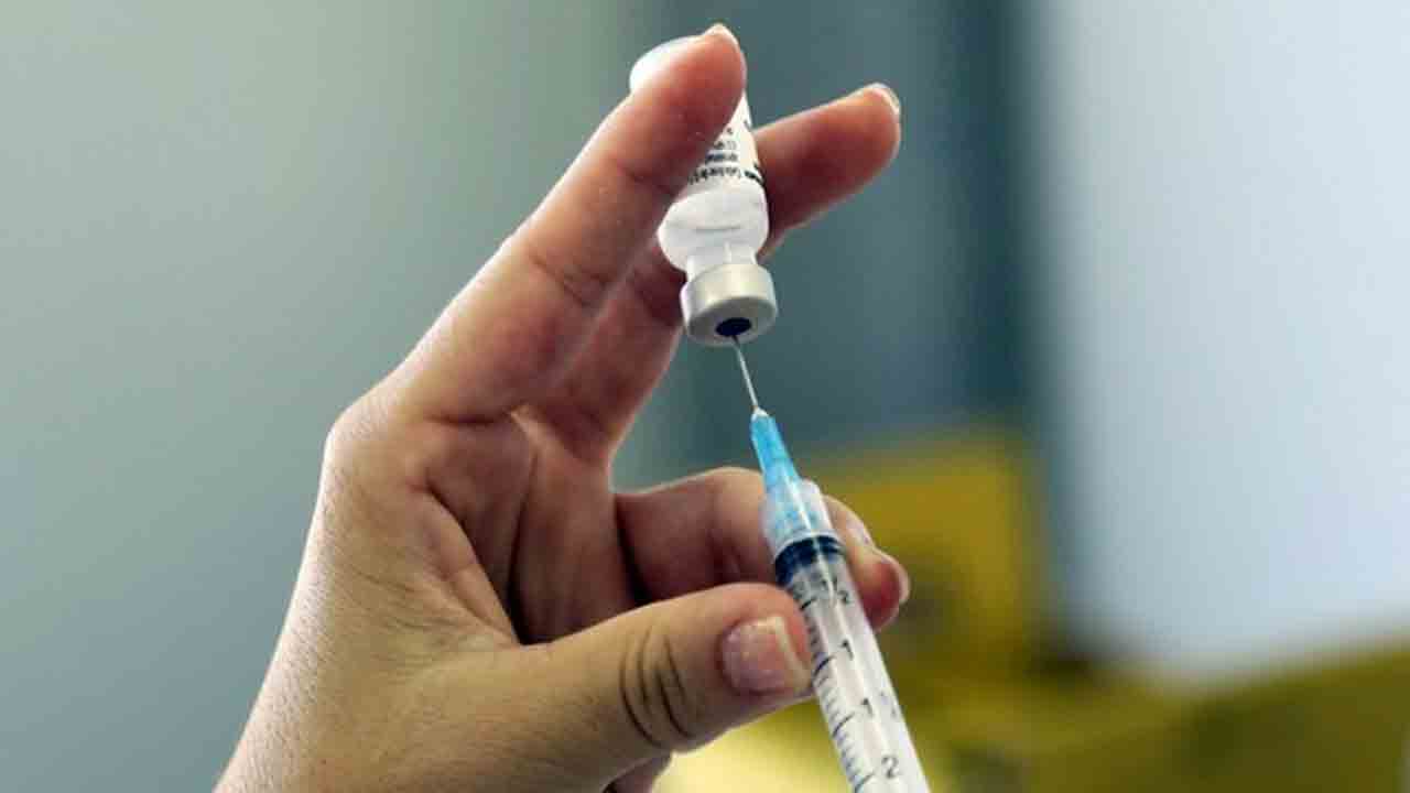 Second Booster Dose | దేశంలో కరోనా రెండో బూస్టర్‌ డోస్‌ అవసరం లేదు : ప్రభుత్వ వర్గాలు