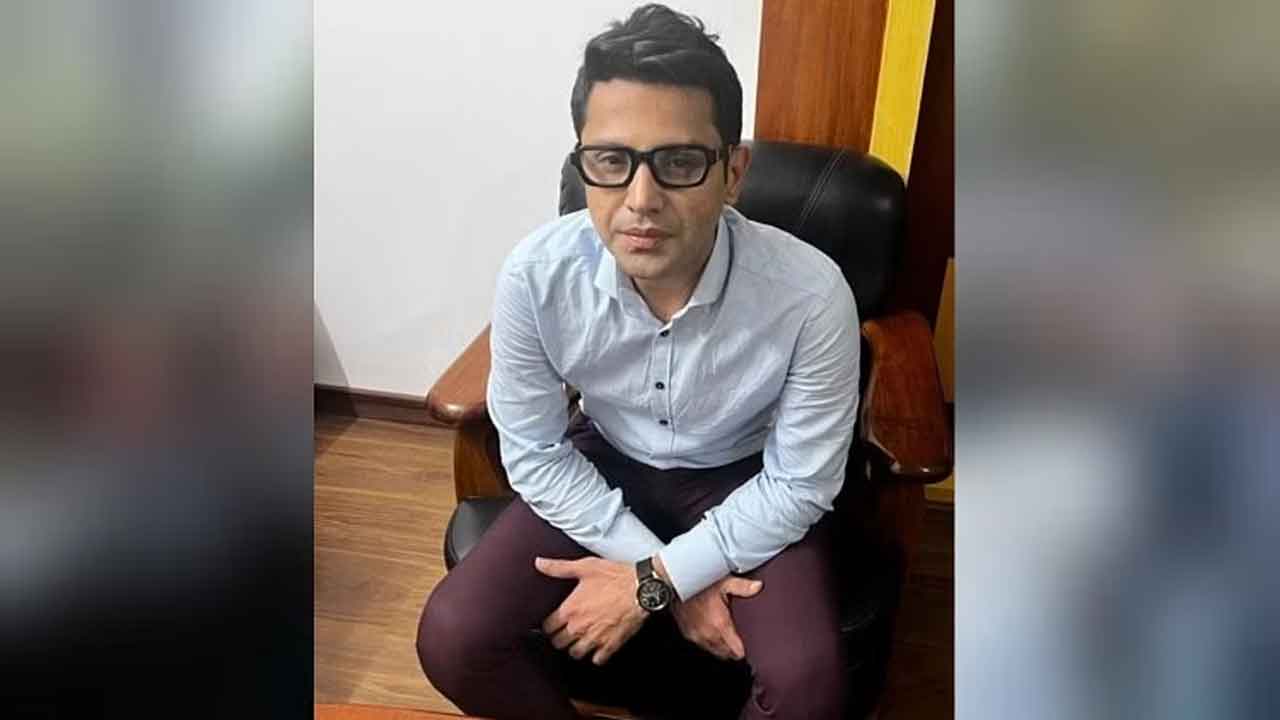 ఎయిర్‌ ఇండియా మూత్ర విసర్జన కేసు.. నిందితుడు శంకర్ బెయిల్‌ పిటిషన్‌పై తీర్పు రిజర్వ్‌..!