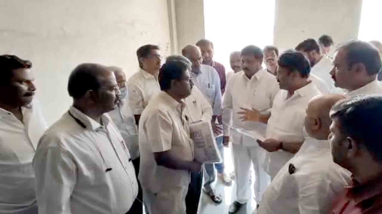 కుల సంఘాలకు ఆత్మగౌరవ భవనాల ఘనత ప్రభుత్వానిదే: మంత్రి తలసాని