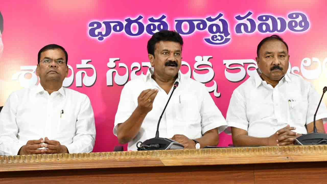 ఇప్పటికిప్పుడూ అక్రమ కట్టడాలను తొలగించలేం.. నివేదిక ఆధారంగానే చర్యలు : మంత్రి తలసాని