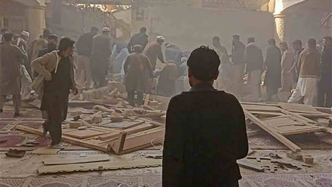 Peshawar : పాకిస్థాన్‌లో తాలిబన్‌ల ఆత్మాహుతి దాడి.. 46కు పెరిగిన మృతుల సంఖ్య