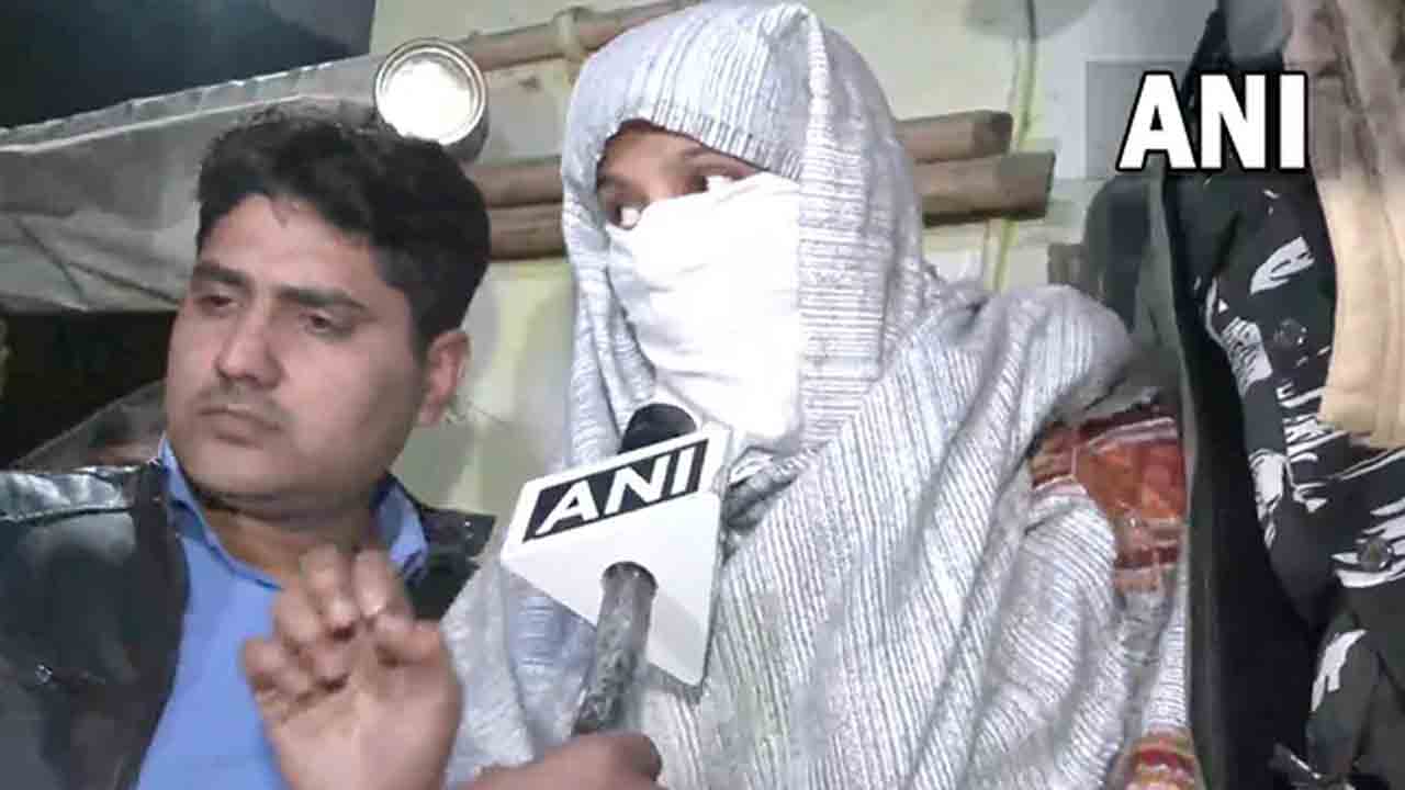 Anjali Death Case | అంజలి ఇంట్లో చోరీ.. నిధి హస్తం ఉందన్న కుటుంబసభ్యులు..!