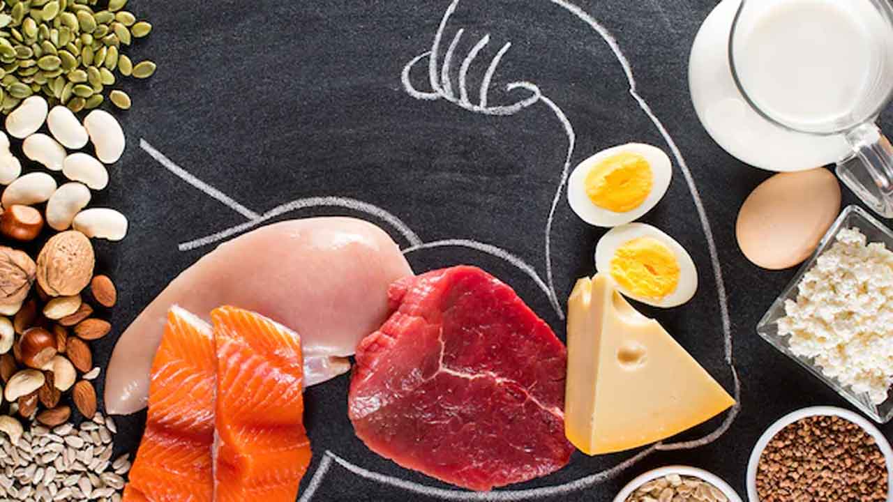 Milk and foods | పాలతో కలిపి ఈ ఆహారాలు తినొద్దు..! ఎందుకంటే..?