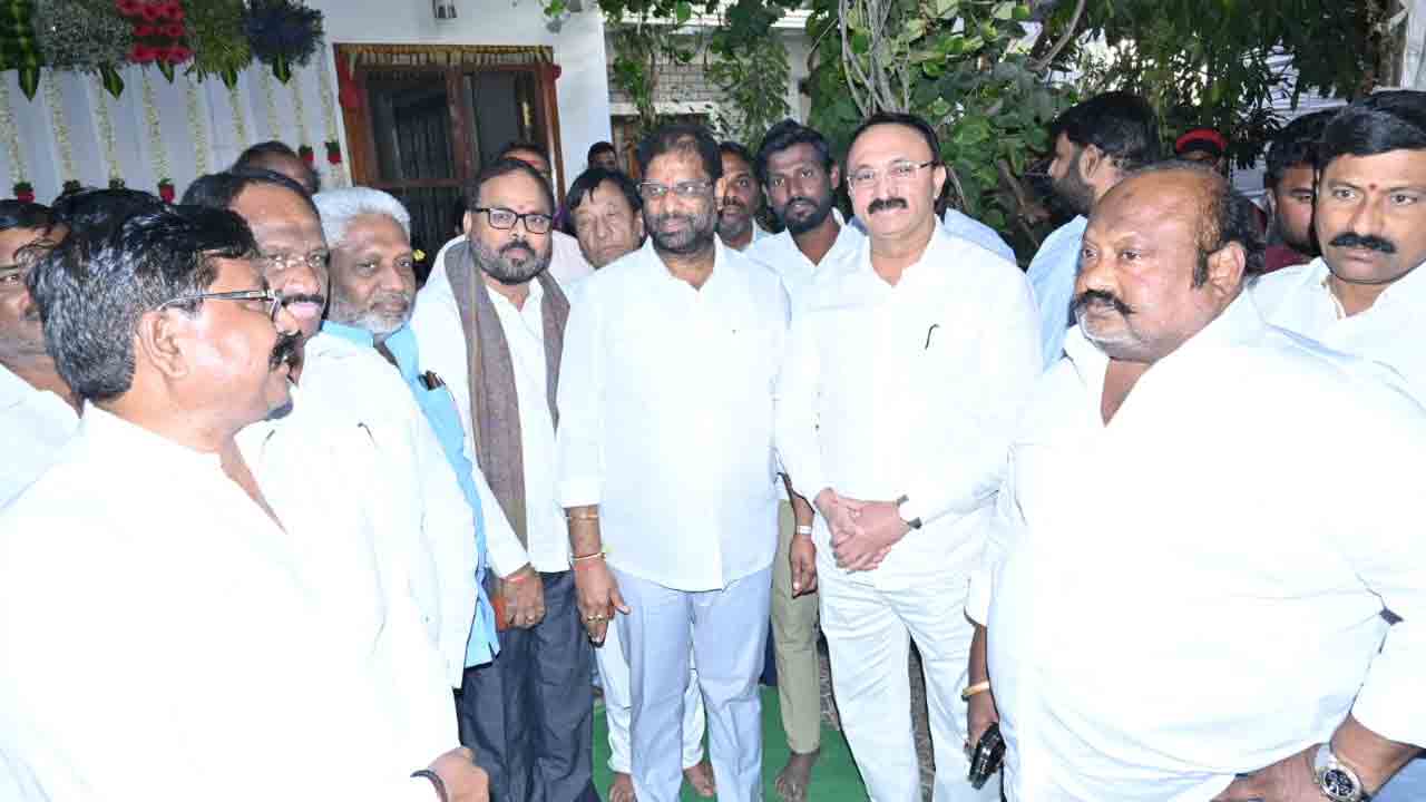 కేసీఆర్‌ సూచనలతో ఏపీ అభివృద్ధి : ఏపీ బీఆర్‌ఎస్‌ అధ్యక్షుడు తోట చంద్రశేఖర్‌