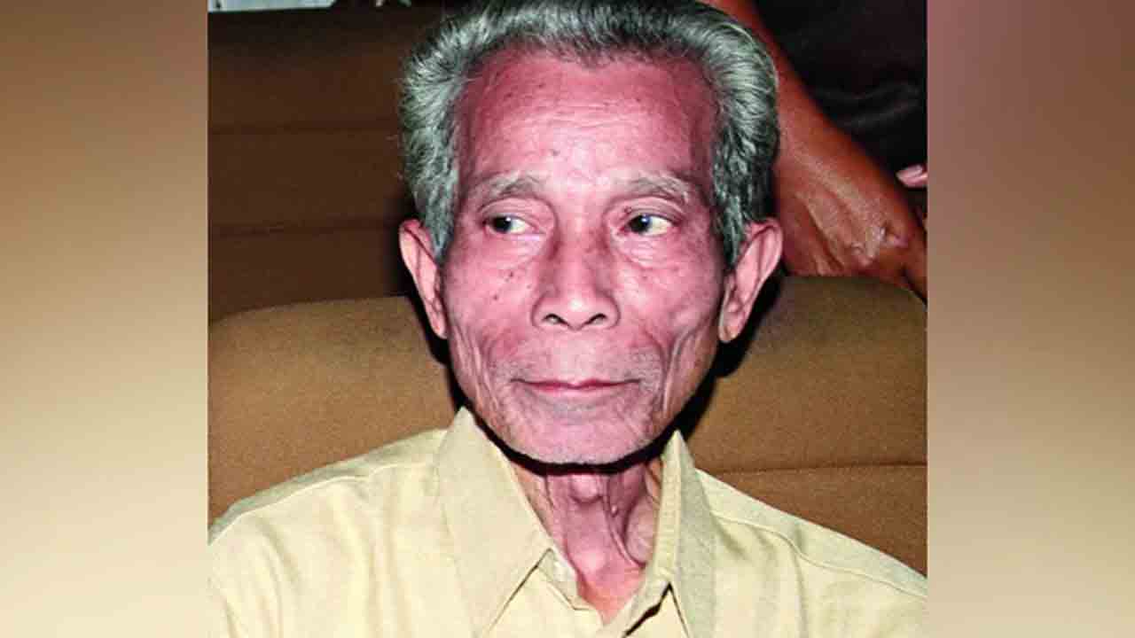 త్రిపుర మంత్రి, గిరిజన నేత నరేంద్ర దెబ్బర్మ కన్నుమూత