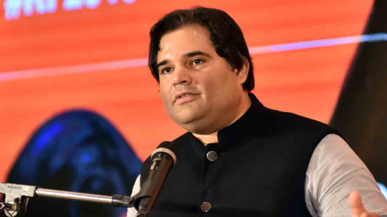 Varun Gandhi | జీతంలో కొంత రైలు ప్రమాద కుటుంబాలకు ఇవ్వండి.. ఎంపీలకు వరుణ్ గాంధీ పిలుపు