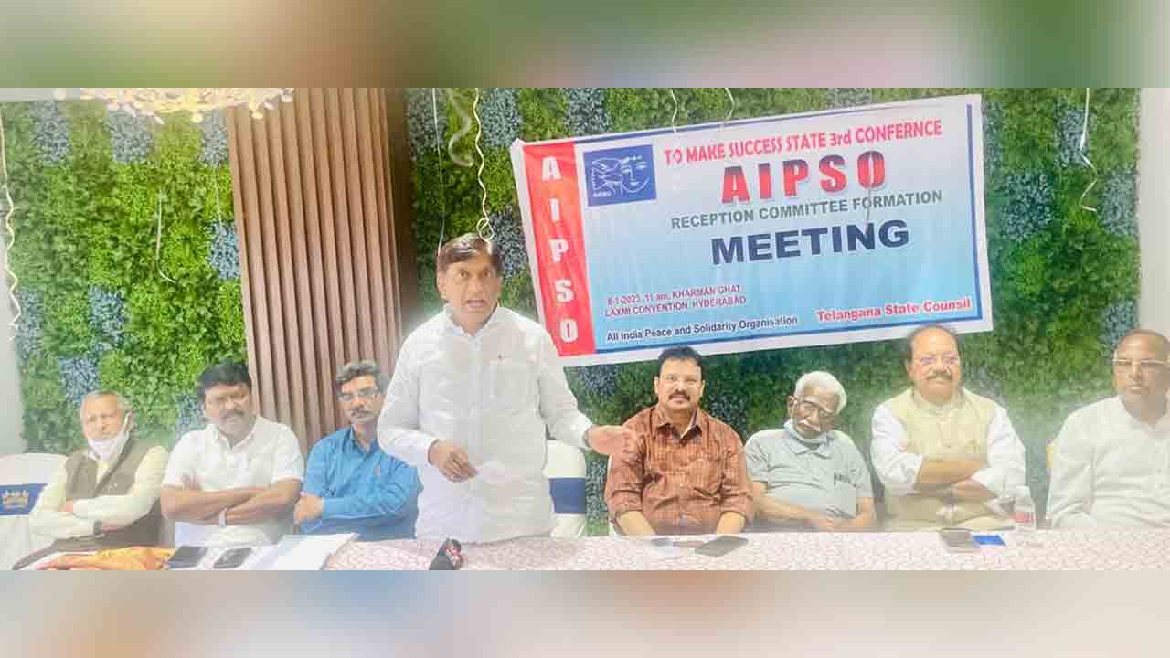 రాజ్యాంగంపై ప్రతీ ఒక్కరికి అవగాహన అవసరం : బీ వినోద్‌కుమార్‌