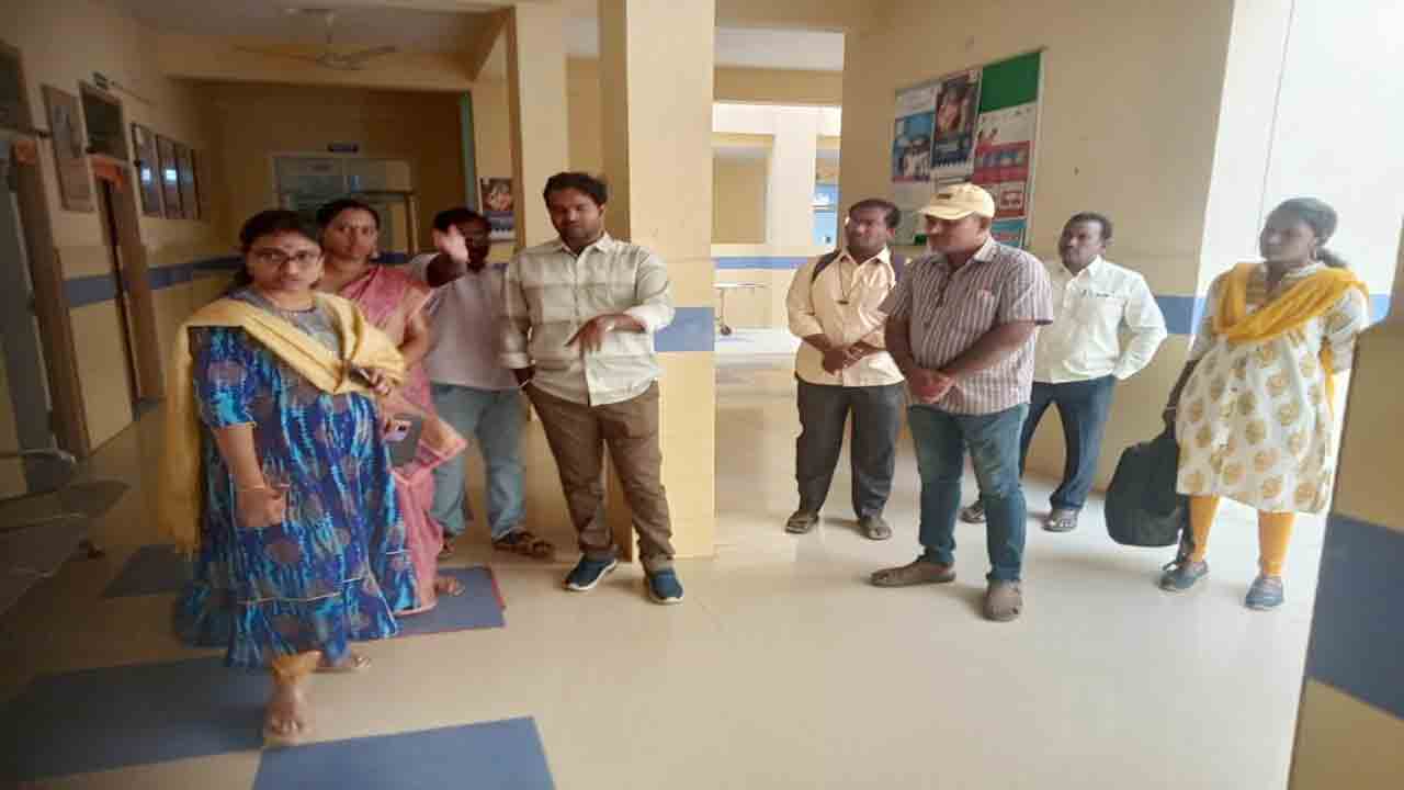 ‘కంటి వెలుగు’ను విజయవంతం చేయాలి