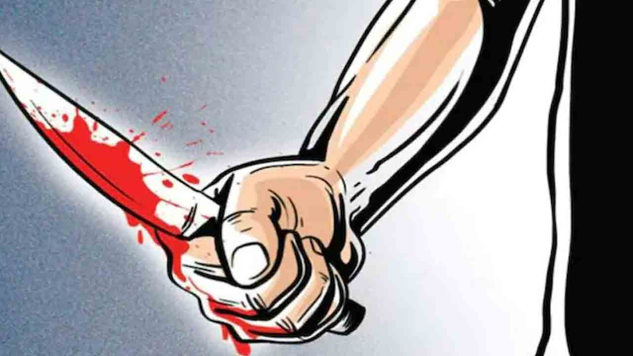 నూతన సంవత్సర వేడుకల్లో విషాదం..కత్తితో దాడి, ఒకరి మృతి