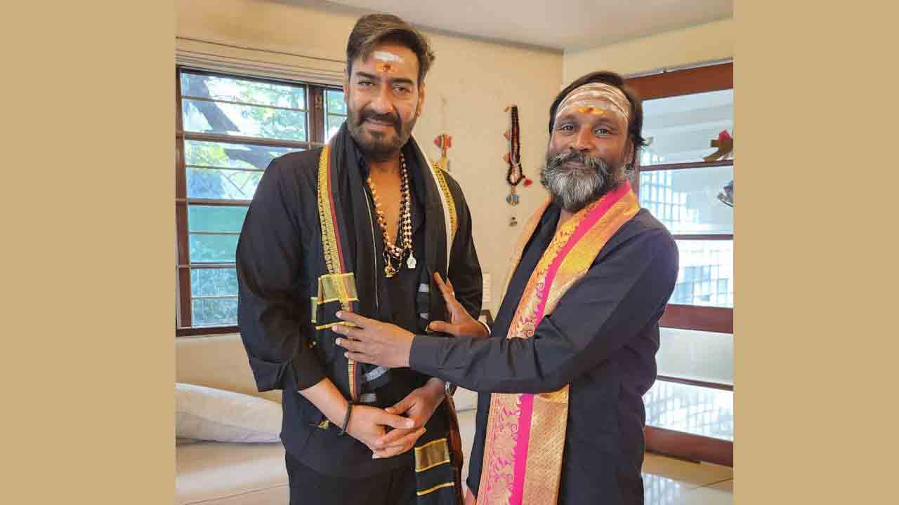 ఏపీలో అజయ్‌దేవగన్‌కు అయ్యప్ప దీక్షధారణ