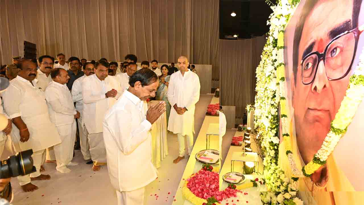 హరినాథరావుకు నివాళి