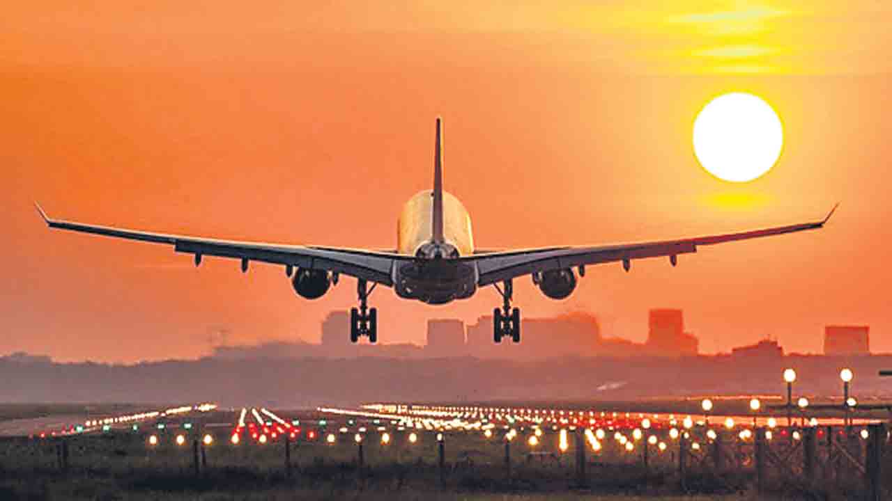 నియంత్రించే బాధ్యత సిబ్బందిదే.. ఎయిర్‌లైన్స్‌కు డీజీసీఏ మార్గదర్శకాలు