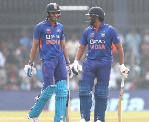 IND vs NZ | శ‌త‌కాల‌తో రాణించిన రోహిత్, గిల్.. న్యూజిలాండ్ టార్గెట్ 386