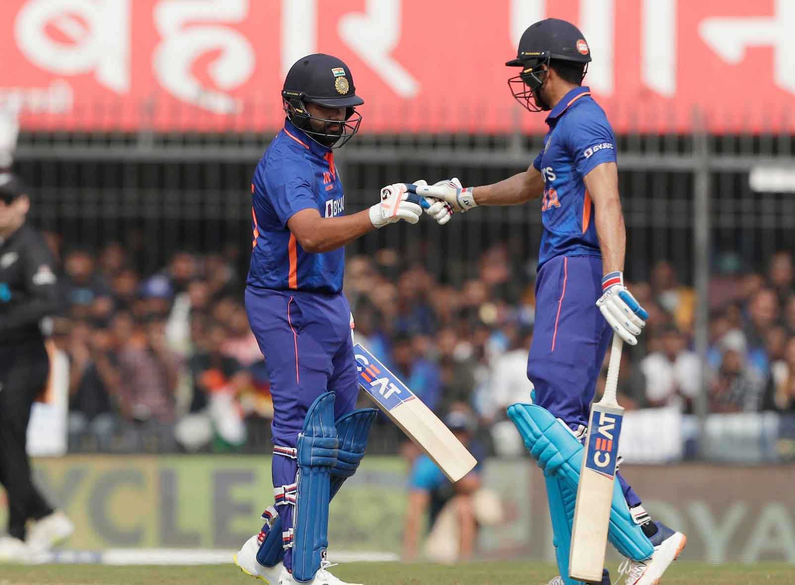 IND vs NZ | రోహిత్, గిల్‌ వెంట వెంట‌నే  ఔట్.. స్కోర్ ఎంతంటే..?