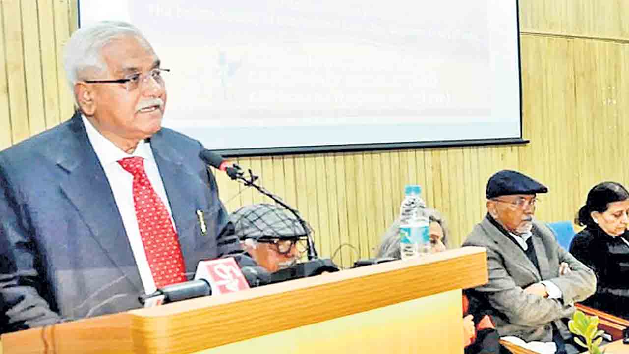 గవర్నర్లను అడ్డుపెట్టుకొని రాష్ర్టాలపై కేంద్రం పెత్తనం