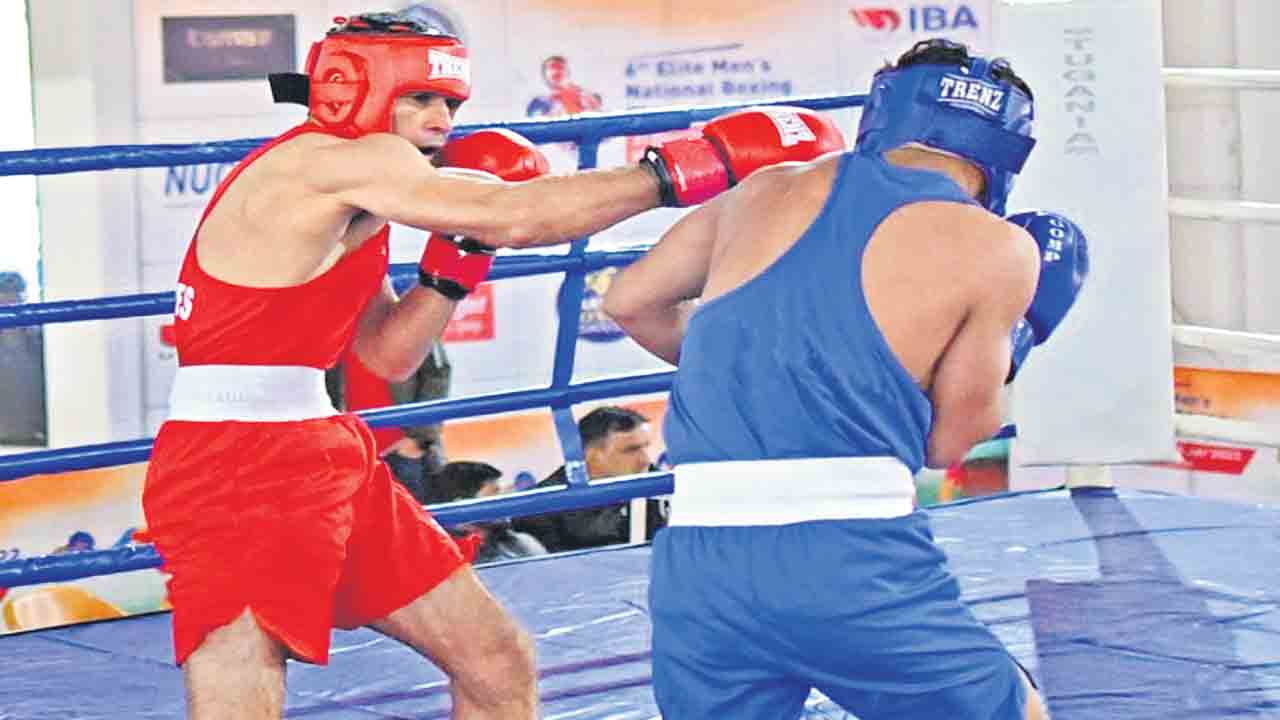 జాతీయ బాక్సింగ్‌ చాంపియన్‌షిప్‌ సెమీస్‌లో హుసాముద్దీన్‌