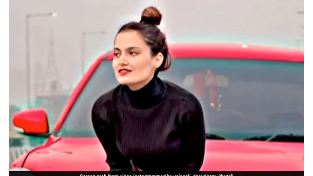 హైవేపై ఇన్‌స్టా రీల్‌.. వైశాలికి 17వేల జ‌రిమానా