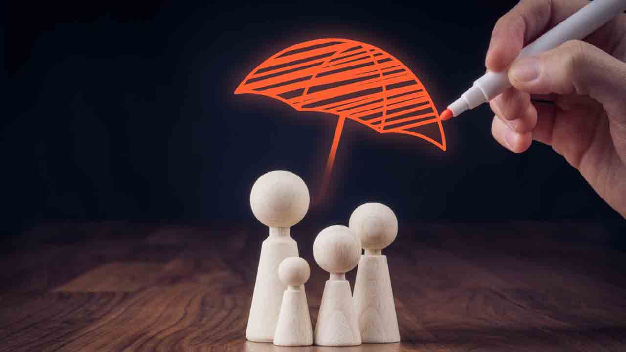 Term Insurance | కోటి రూపాయల టర్మ్‌ ఇన్సూరెన్స్‌ చేశానని దర్జాగా ఉంటున్నారా? ముందు ఇది తెలుసుకోండి
