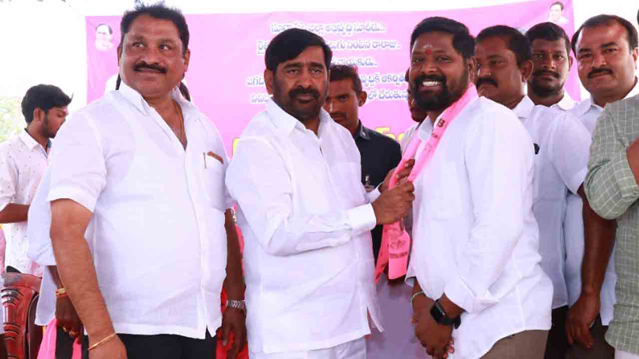 బీఆర్‌ఎస్‌ వైపు యువత చూపు: మంత్రి జగదీశ్‌ రెడ్డి