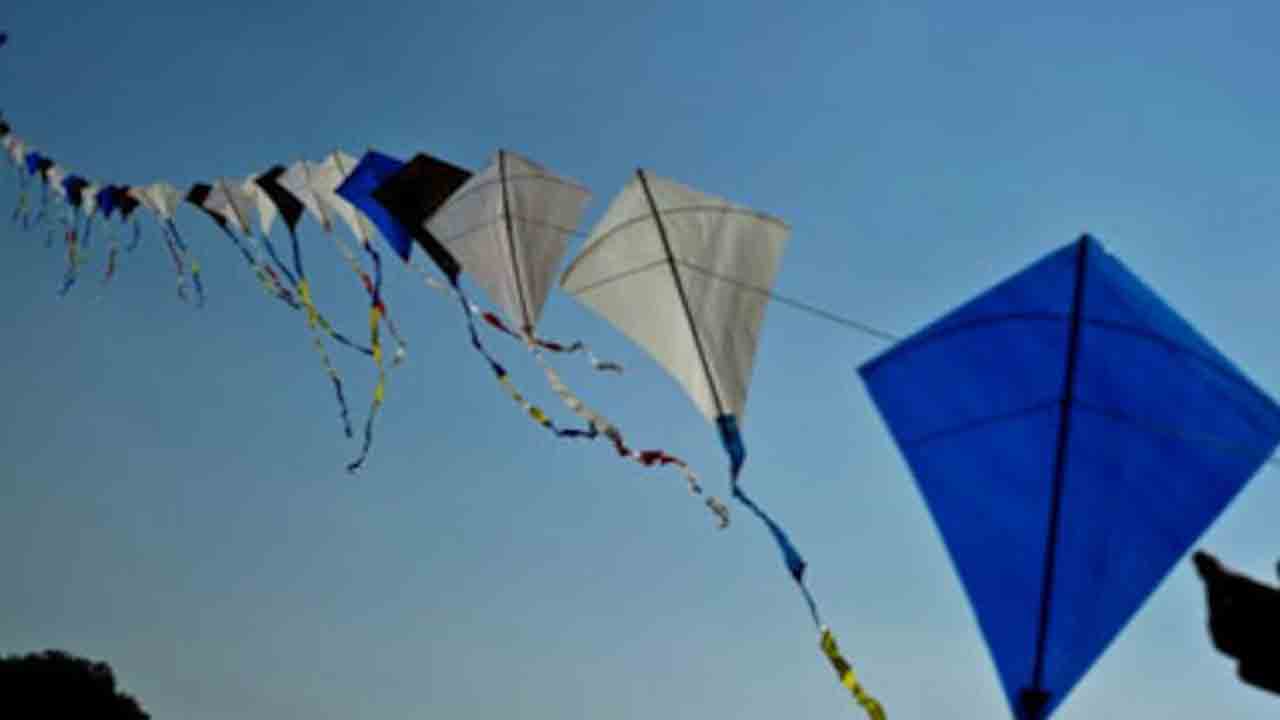 పతంగులు ఎగురవేస్తున్నారా? జర జాగ్రత్త.. అత్య‌వ‌స‌ర ప‌రిస్థితుల్లో 1912కు డ‌య‌ల్