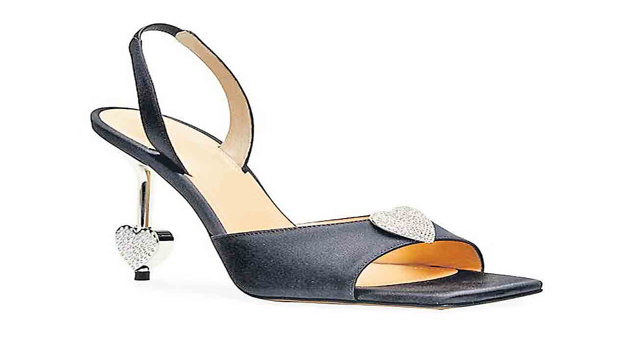 పాదారవింద సమేత..