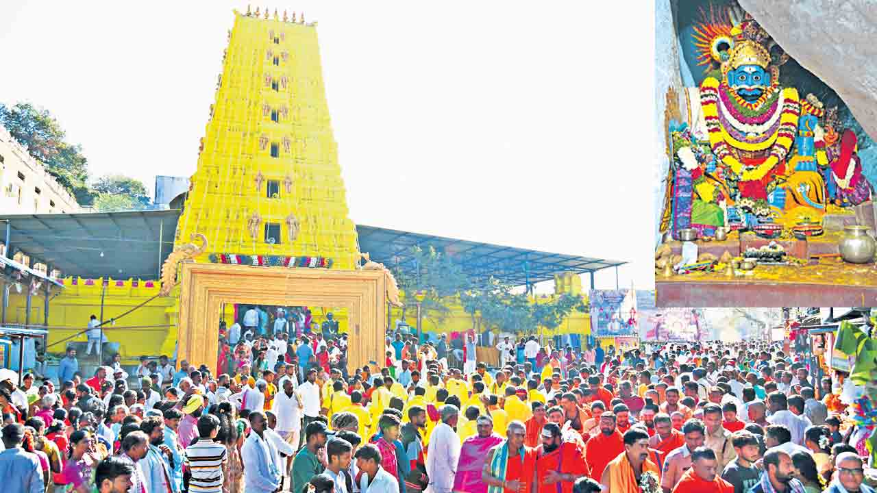 మల్లన్న ముంగిట.. పట్నం సందడి!