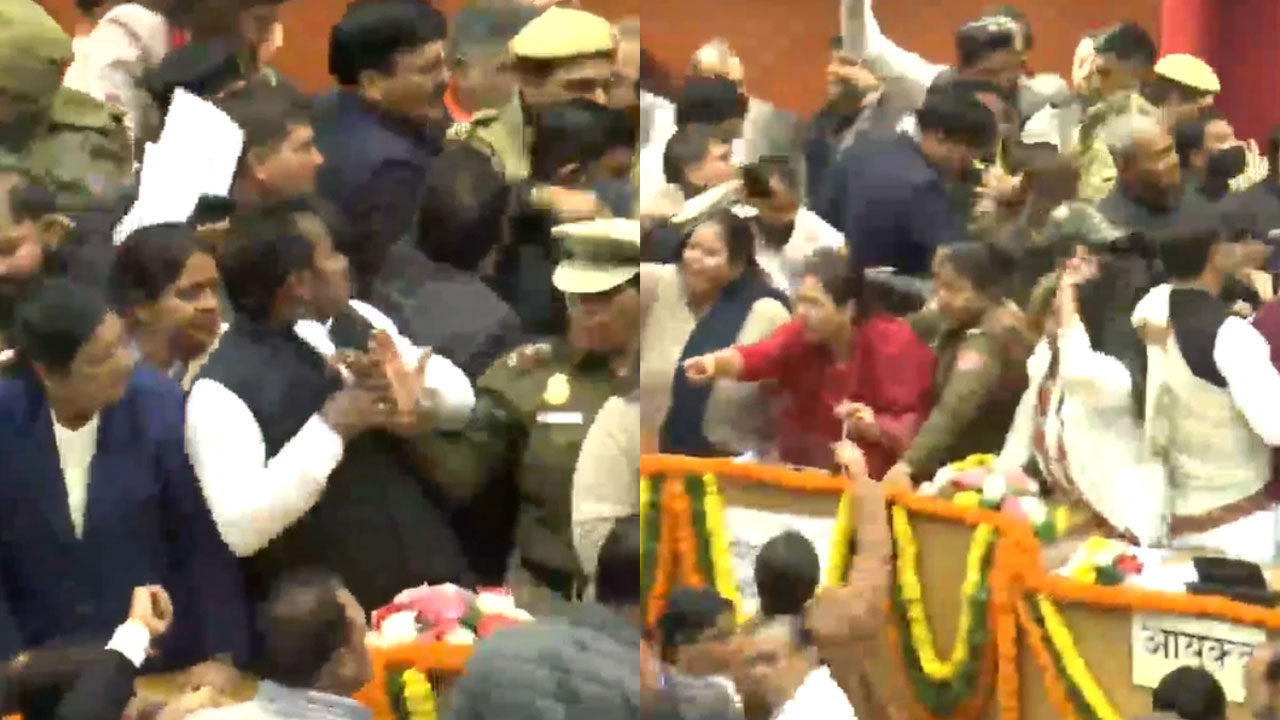 ఎంసీడీలో హైడ్రామా.. బీజేపీ, ఆప్ స‌భ్యుల‌ కుమ్ములాట‌