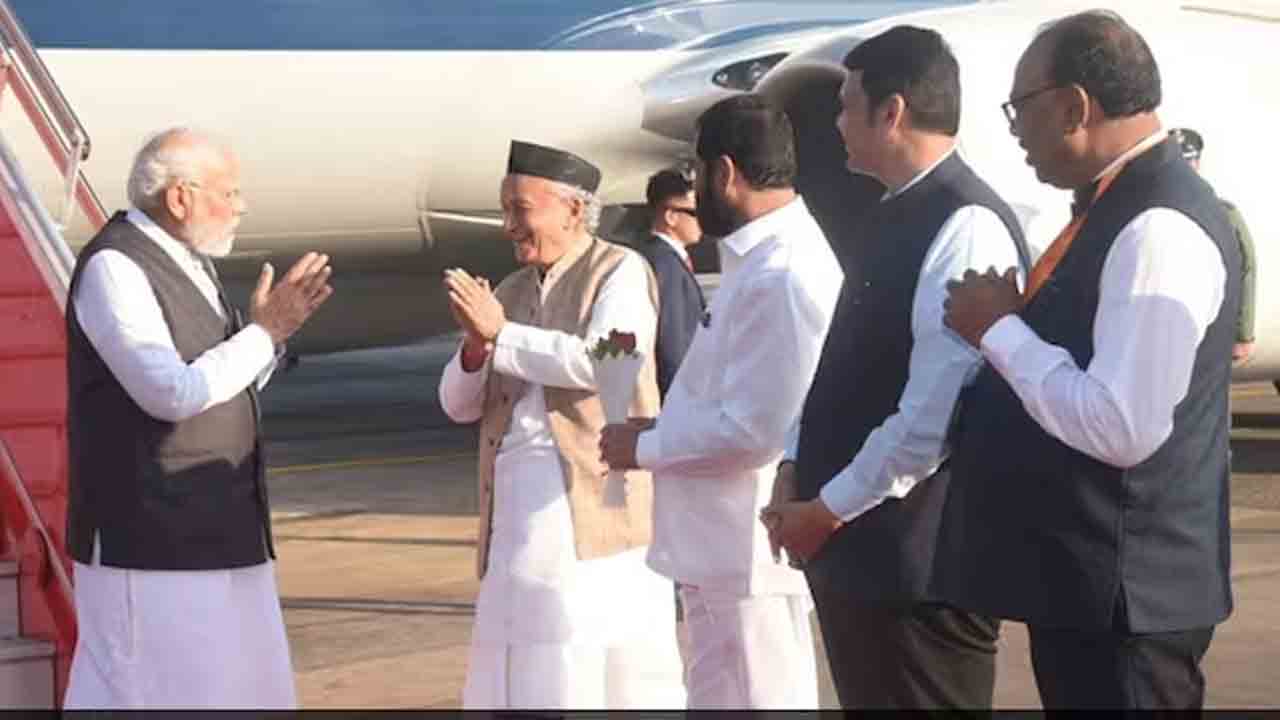 న‌న్ను ప‌ద‌వి నుంచి త‌ప్పించండి.. మోదీకి మ‌హారాష్ట్ర గ‌వ‌ర్న‌ర్ అభ్య‌ర్థ‌న‌