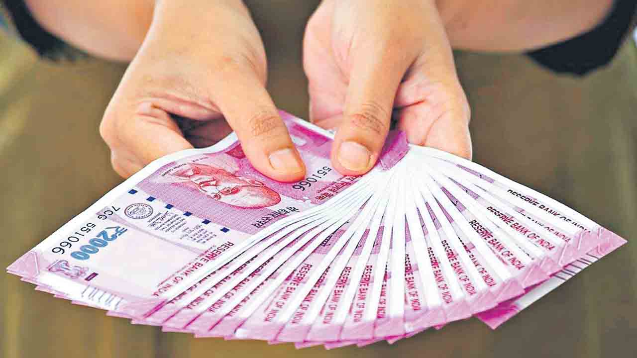 మైనార్టీలకు ఆర్ధిక చేయుత