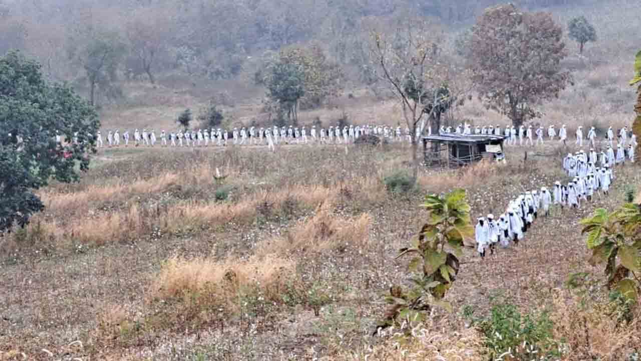 గణేశ్‌పూర్‌లో మెస్రం వంశీయుల బస