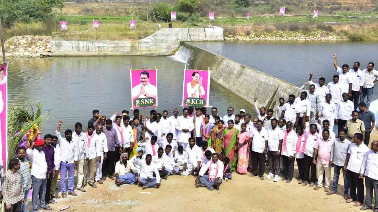 ప్ర‌తి నీటిబొట్టును ఒడిసి ప‌ట్టేందుకు కేసీఆర్ చ‌ర్య‌లు : మంత్రి నిరంజ‌న్ రెడ్డి