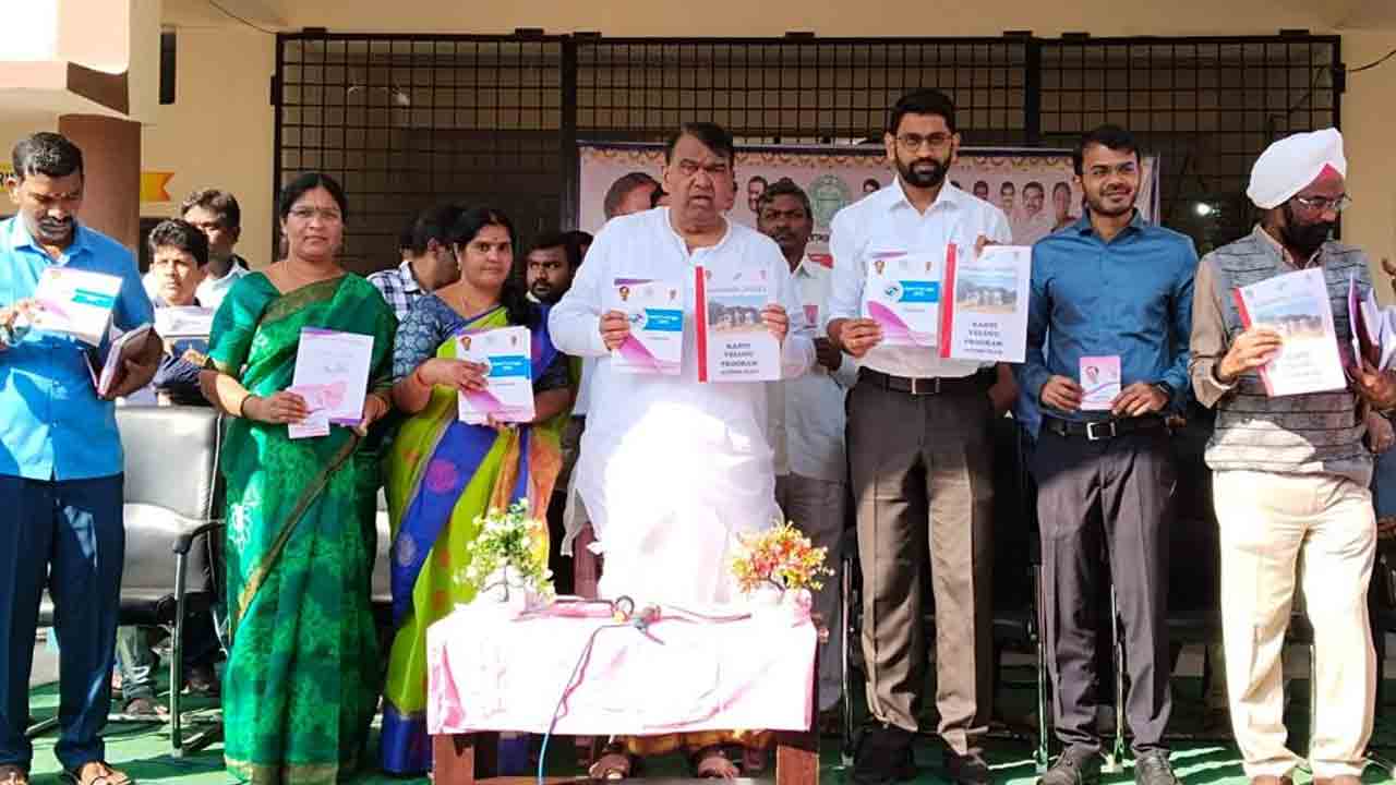 కంటి వెలుగు శిబిరాలను సద్వినియోగం చేసుకోవాలి : స్పీకర్‌ పోచారం